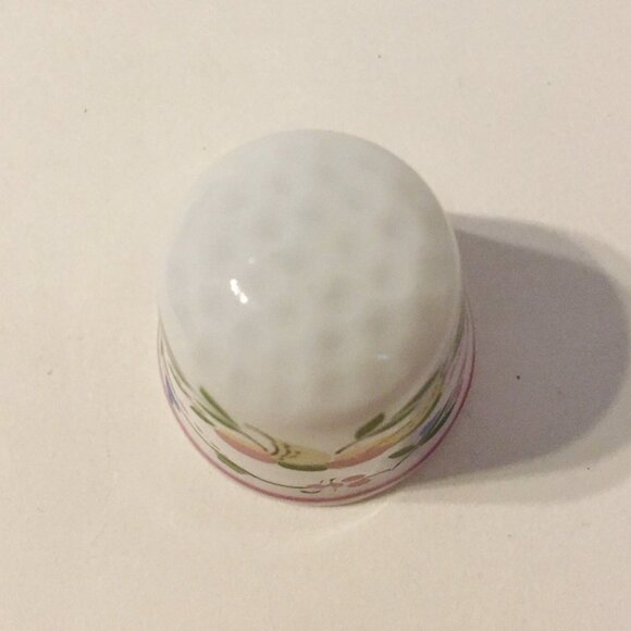 Coimbra Portugal Thimble Flowers Leaves Vine Pink Yellow Green Vintage Porcelain - Picture 5 of 7